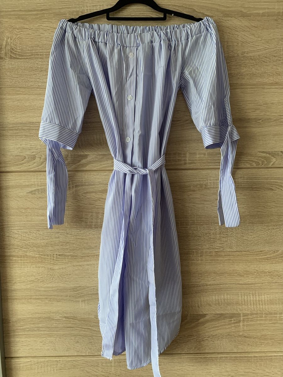 Vestiti: Robe fluide épaules dénudées – Nuovo (secondo la descrizione) da Montreux venduto da Izapeche811