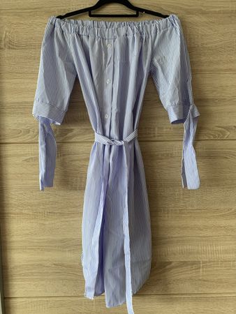 Robe fluide épaules dénudées