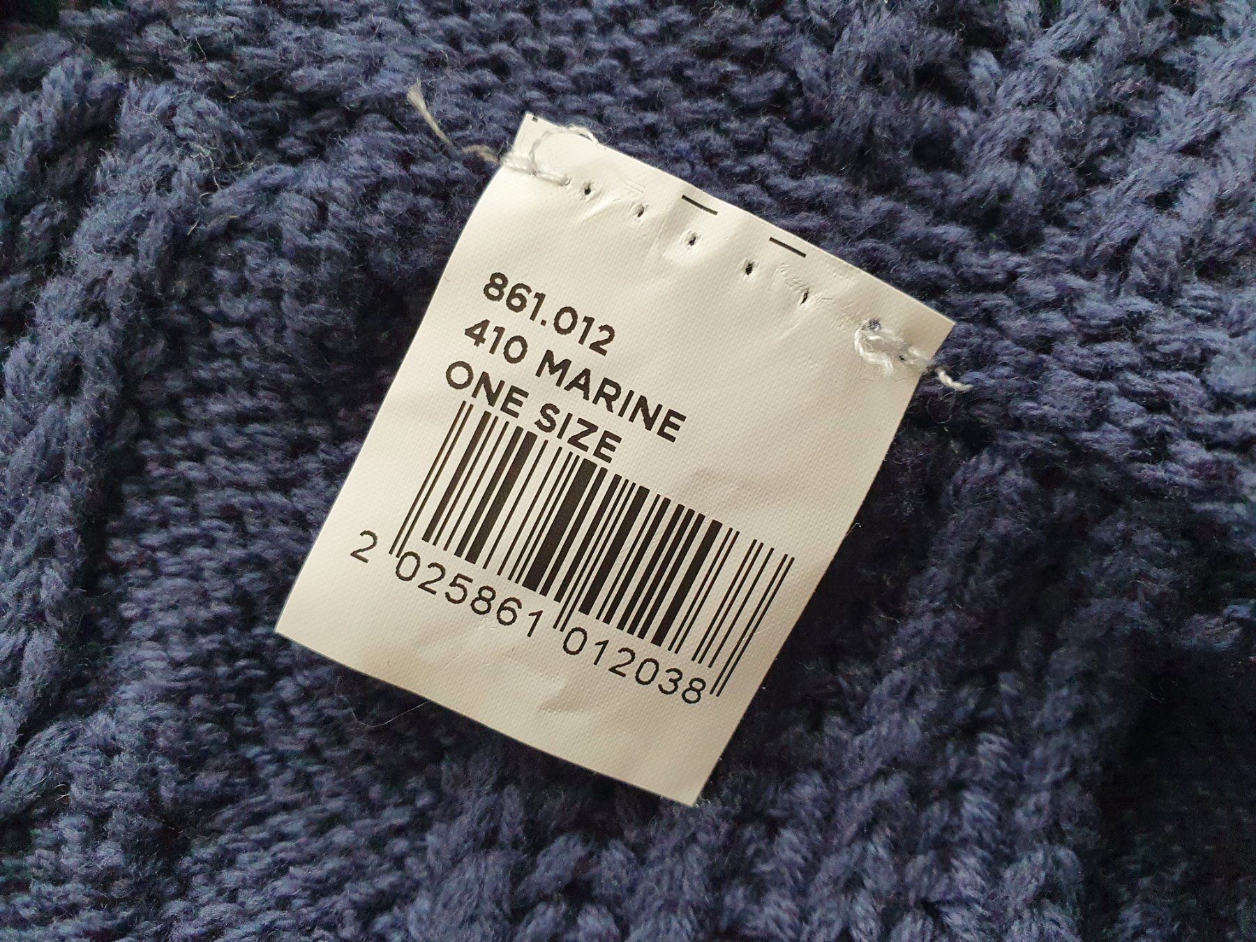 Manor Sciarpe: Manor Herren Grobstrick-Loop-Schal mit Zopfmuster 🧣 – Nuovo (secondo la descrizione) da Thalwil venduto da VitaMini 2