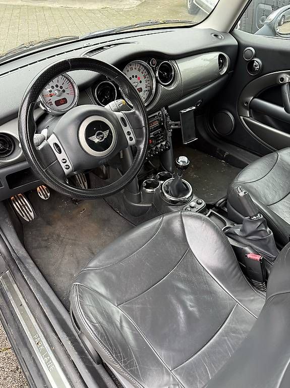 Automobili: Mini Cooper S für den Export – Usato da Herisau venduto da can_2w7s 4