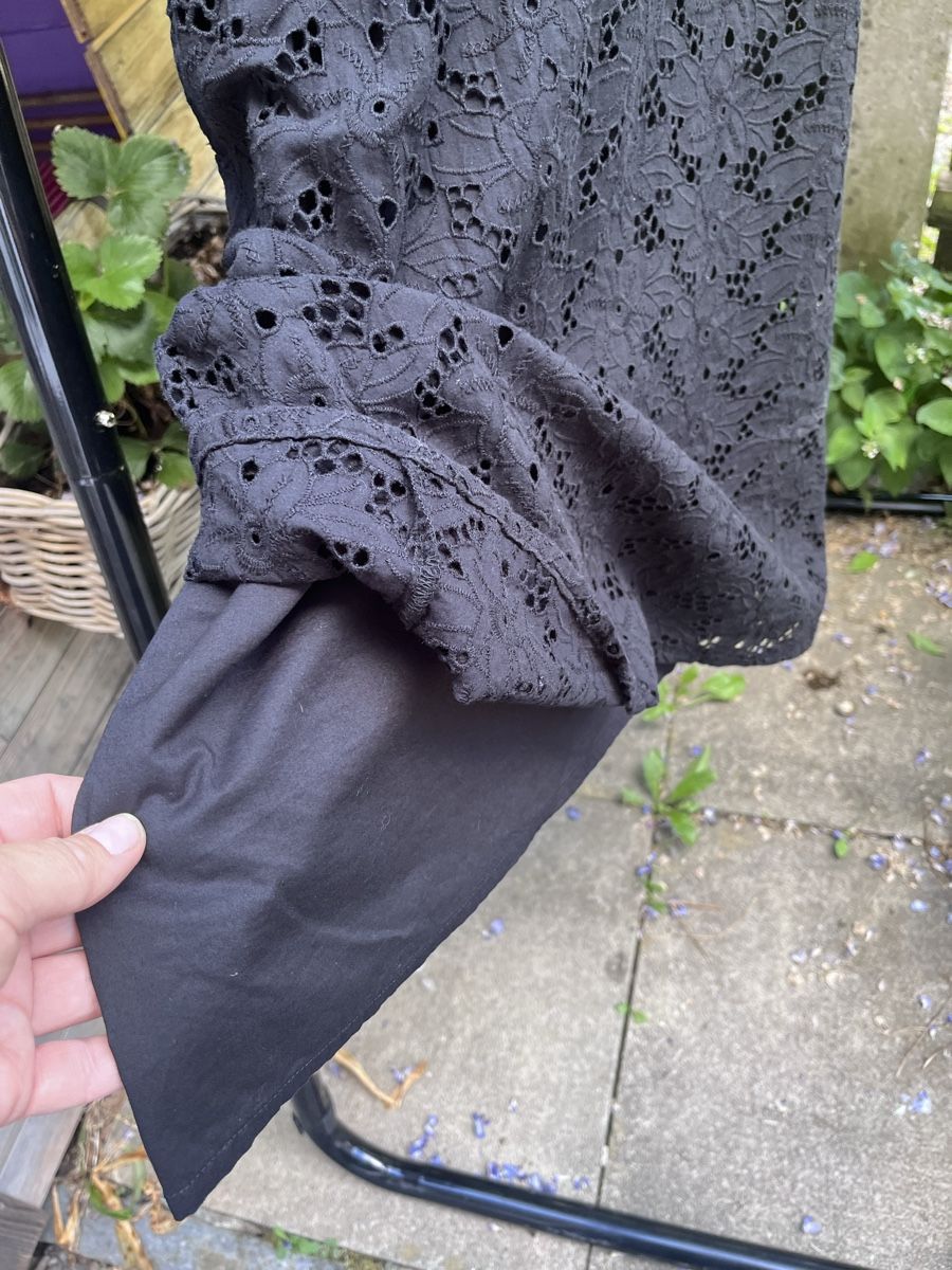 Kleider: Schwarzes grob Spitzen Kleid  – Gebraucht aus hüntwangen von Fiorenzaanna 2
