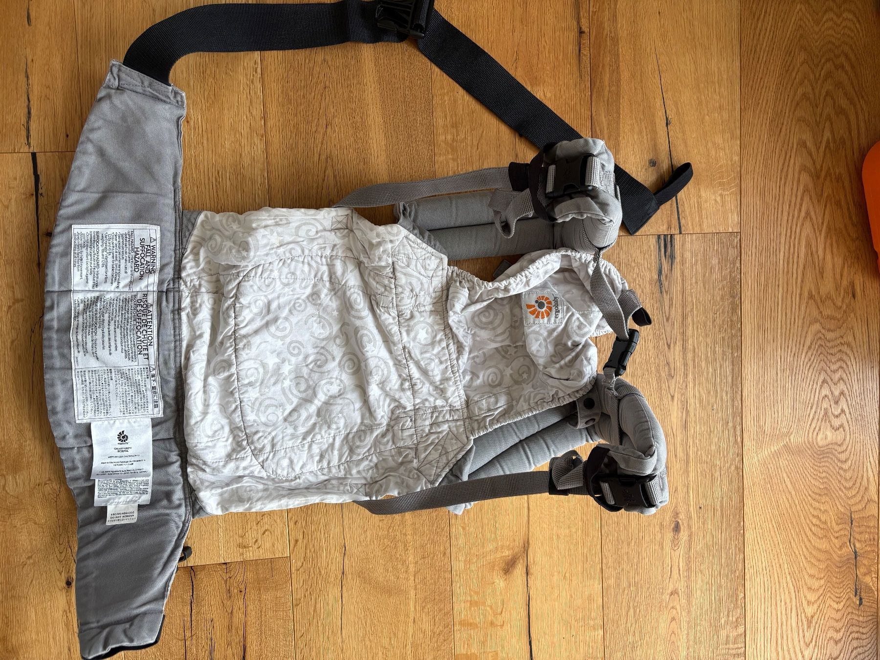 Ergo Baby Marsupi portabebè: Ergobaby Trage Galaxy Grey – Usato da Winterthur venduto da cam_jvg7 1