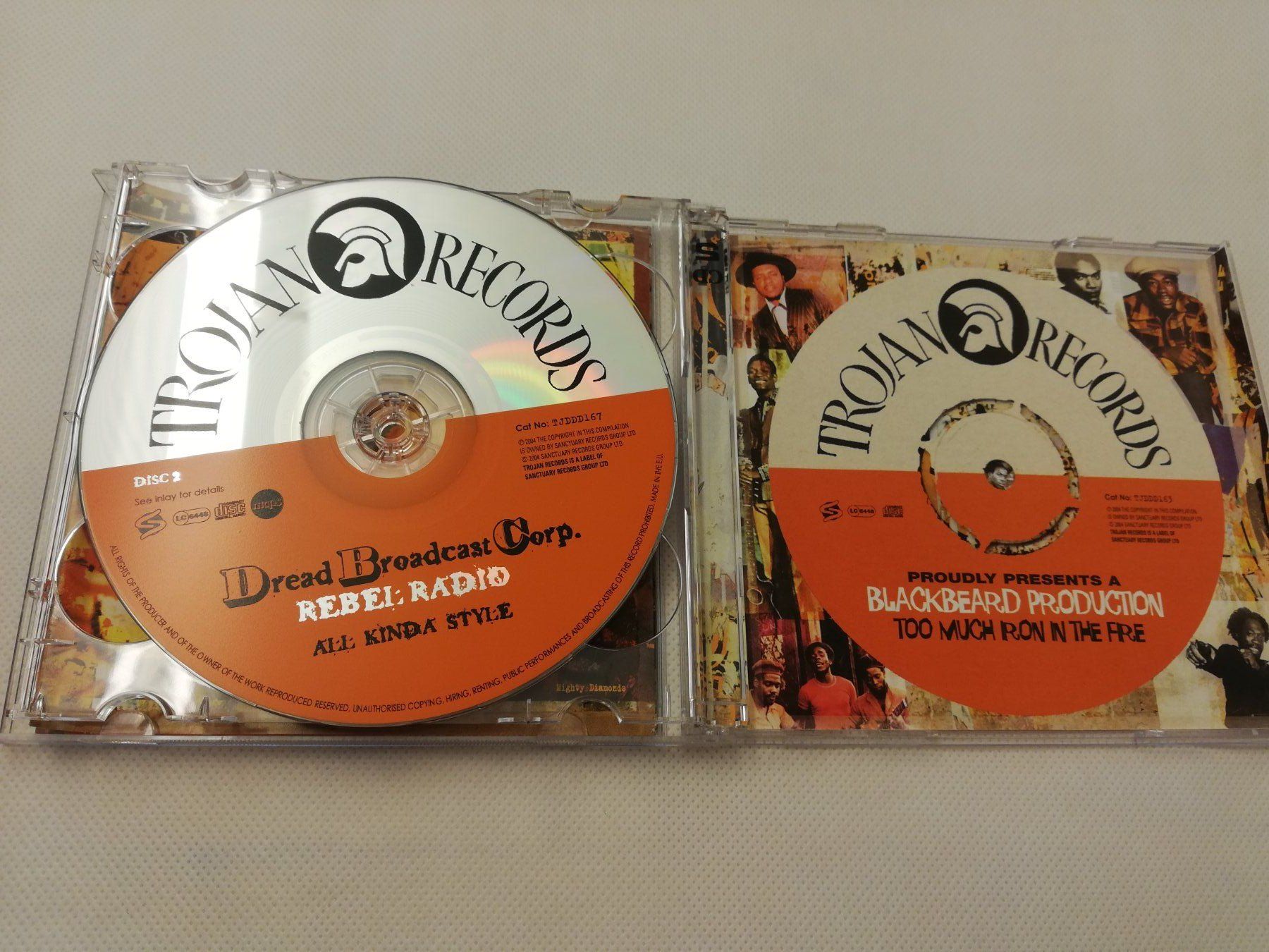 CDs: A BLACKBEARD PRODUCTION - TOO MUCH IRON IN THE FIRE – Gebraucht aus Bern von Vinylsound.ch 3