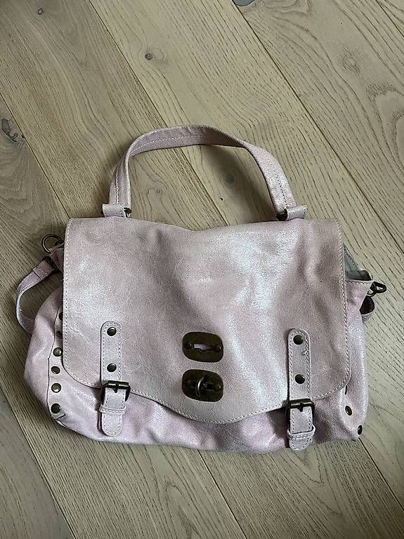 Borse da donna: Ledertasche – Usato da Bretzwil venduto da .Schoggi. 1