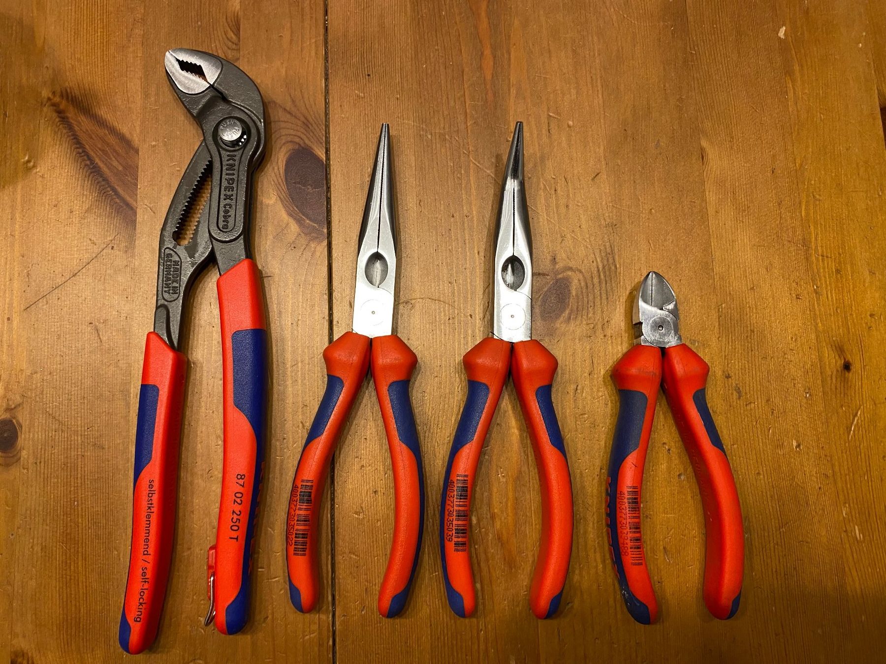Knipex Alle Werkzeuge: Knipex Zangen Set 4 teilig – Neu (gemäss Beschreibung) aus Niederweningen von  3