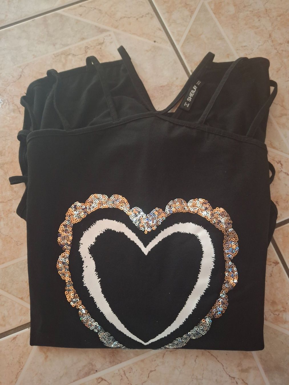 Maglioni & Felpe: Pull taille M marque Sheilay épaules dégagées – Usato da Villiers venduto da san_jn5w 6