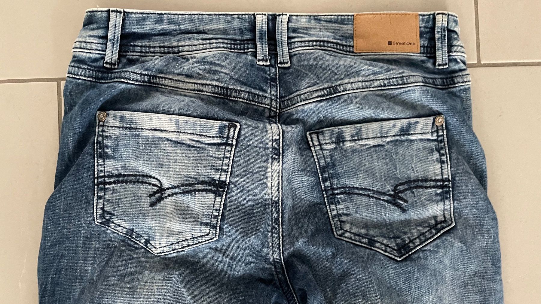 Jeans: Jeans – Usato da Winterthur venduto da mar_f8m2 2