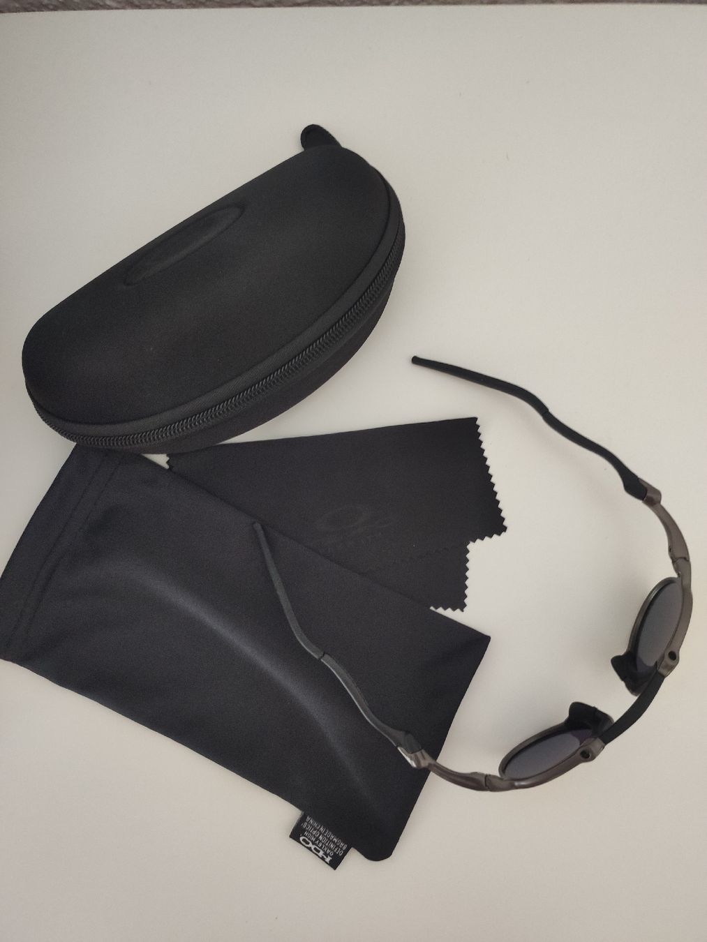 Oakley Occhiali & Lenti: Oakley Madman polarized  – Usato da S. Vittore venduto da dbu_2h86 2