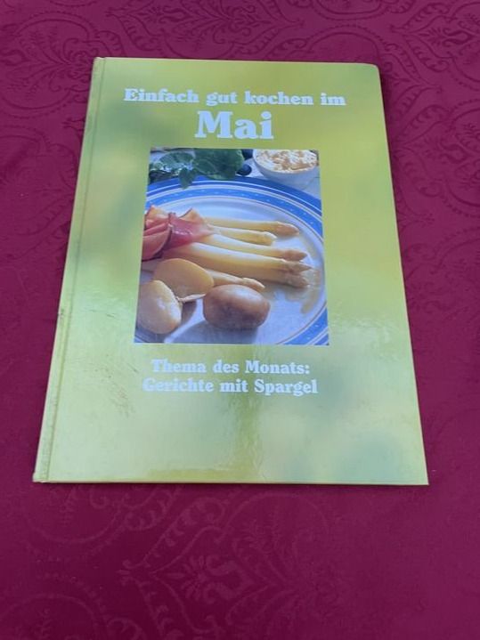 Libri: Einfach gut kochen im Mai - Gerichte mit Spargel – Nuovo (secondo la descrizione) da Bergdietikon venduto da book-4-you