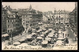 Basel, Strassenbahnen auf dem Marktplatz