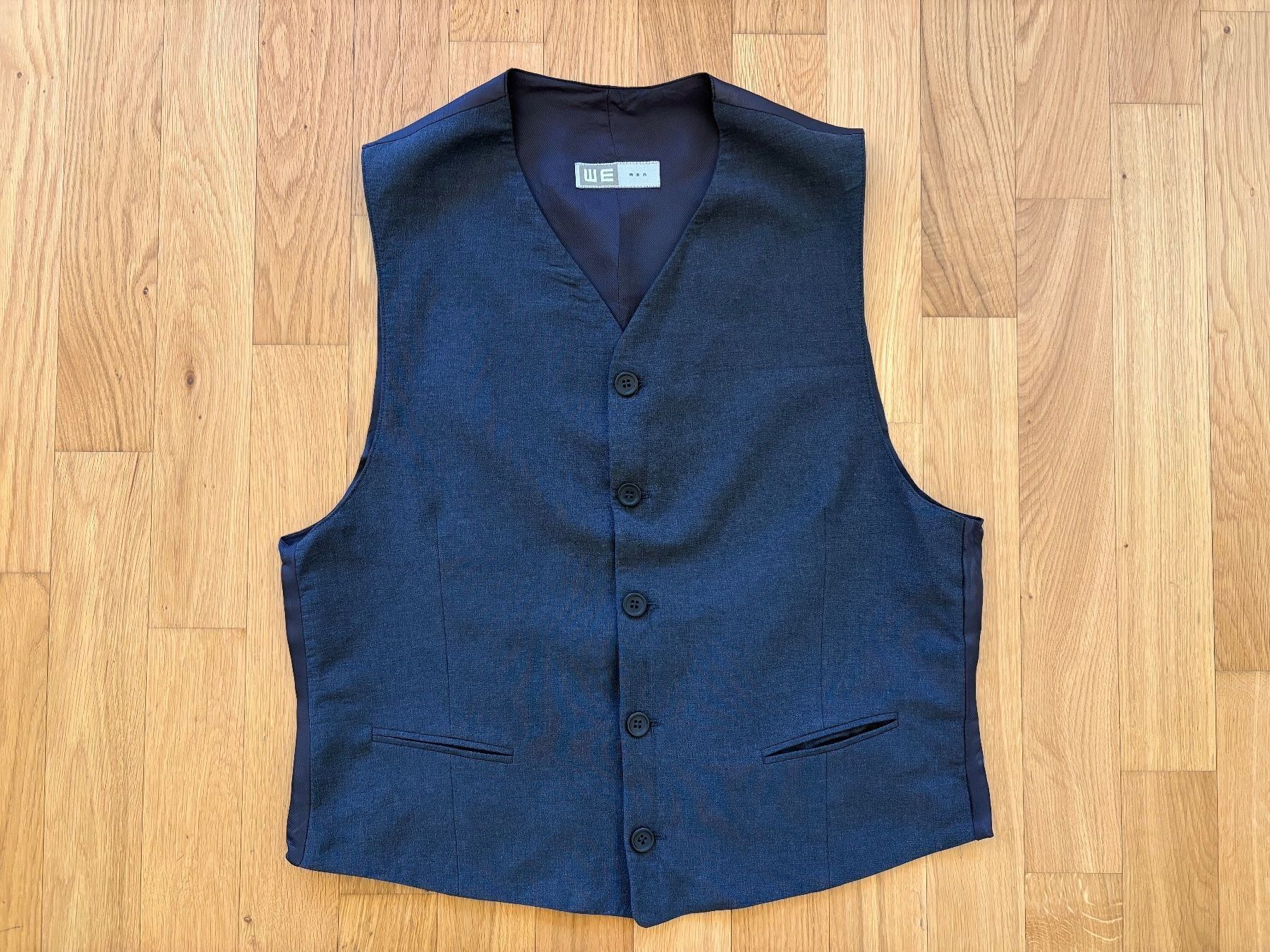 We Gilet & Giacche: Weste Gilet WE Men 50 – Usato da Gossau ZH venduto da collectr