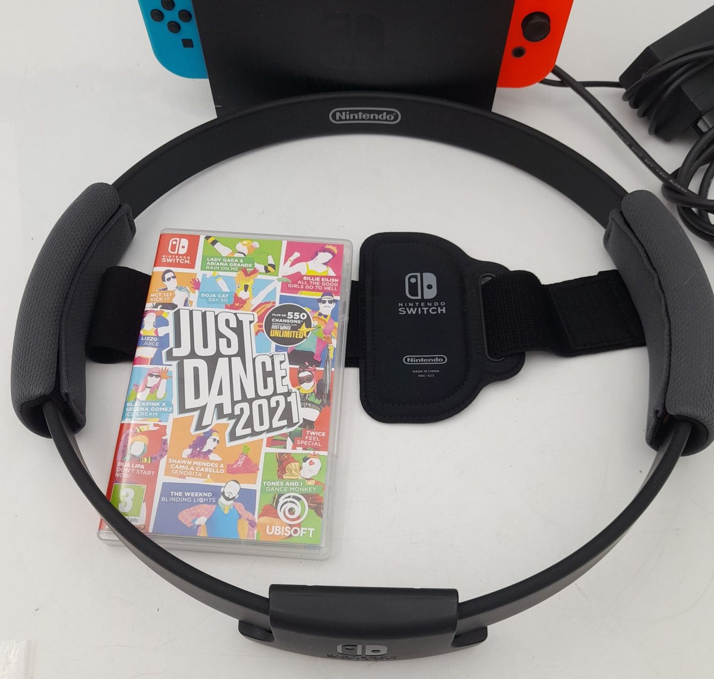 Nintendo Console: Console Nintendo Switch en boite comme neuf + Jeux – Nuovo e nell'imballaggio originale da St-Sulpice VD venduto da Davyd-a-Doc 2