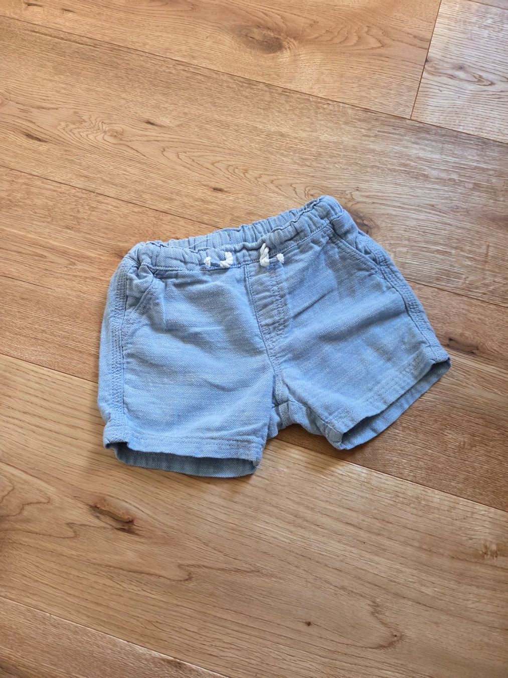H&M Pantaloni: Kurze Hose Gr. 86 – Usato da Bremgarten AG venduto da sabrownie