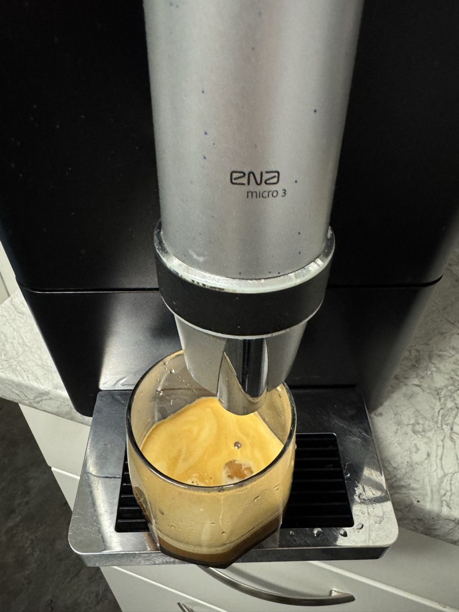 Jura Macchine per caffè & Macchine per espresso: Jura Ena Micro 3 – Usato da Flums venduto da van_5f9c 1