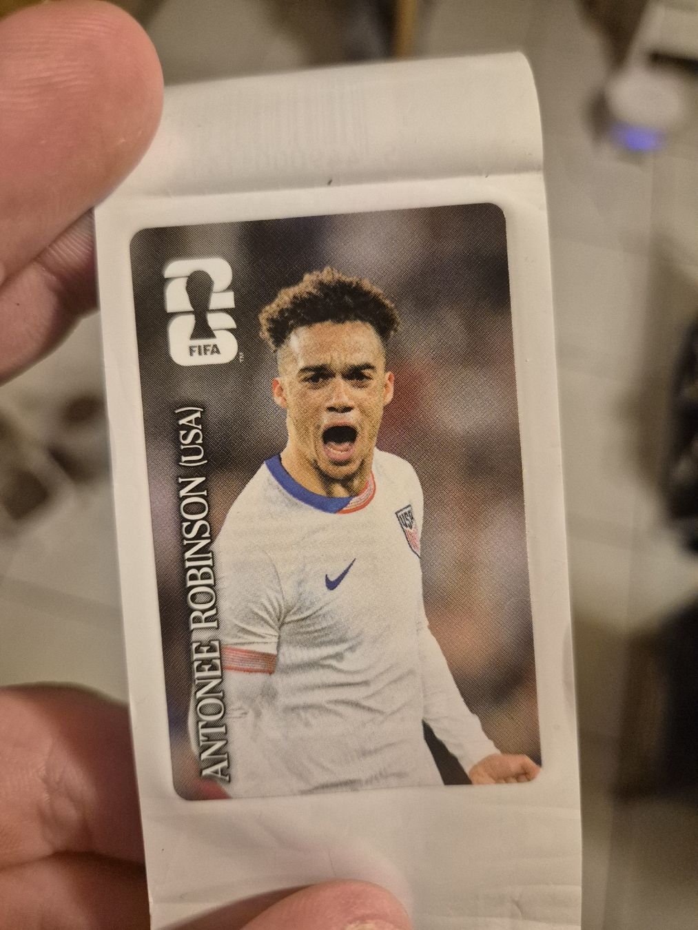 Panini Carte collezionabili: Cola Panini Antonee Robinson – Nuovo (secondo la descrizione) da Künten venduto da An44As26