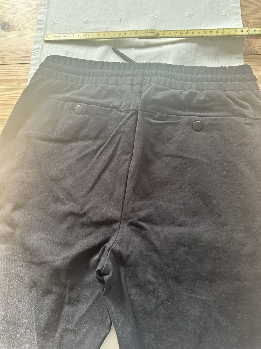 Zara Pantaloni: Herren Hosen Sschwarz. Neue. Grosse M. – Usato da Schöfflisdorf venduto da Katrins02 3