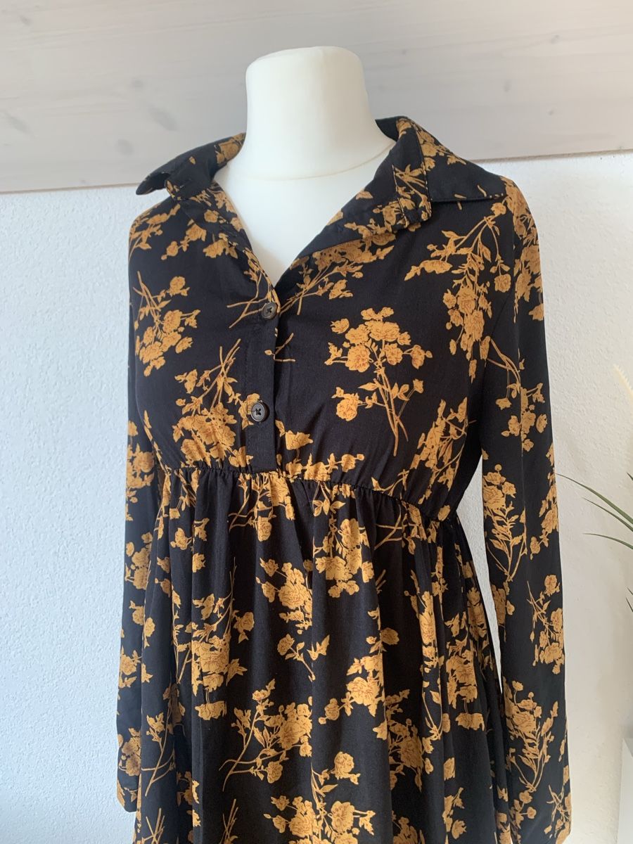 Vestiti: Schönes Kleid mit Blumenmuster, Grösse 38 – Usato da Aarberg venduto da Mama_Lulu 1