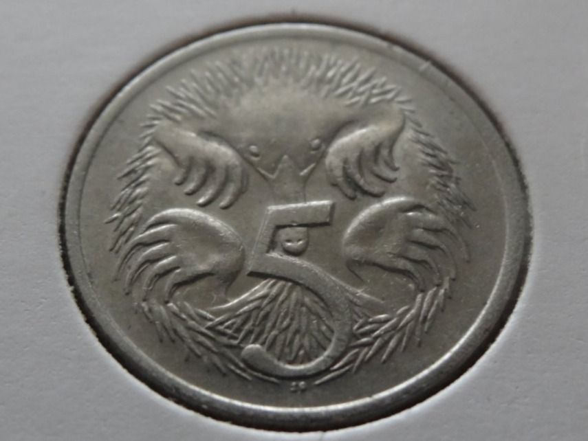 Alle Münzen: AUSTRALIA  5  Cents  1976 – Gebraucht aus Romanel-sur-Lausanne von Swift13 1