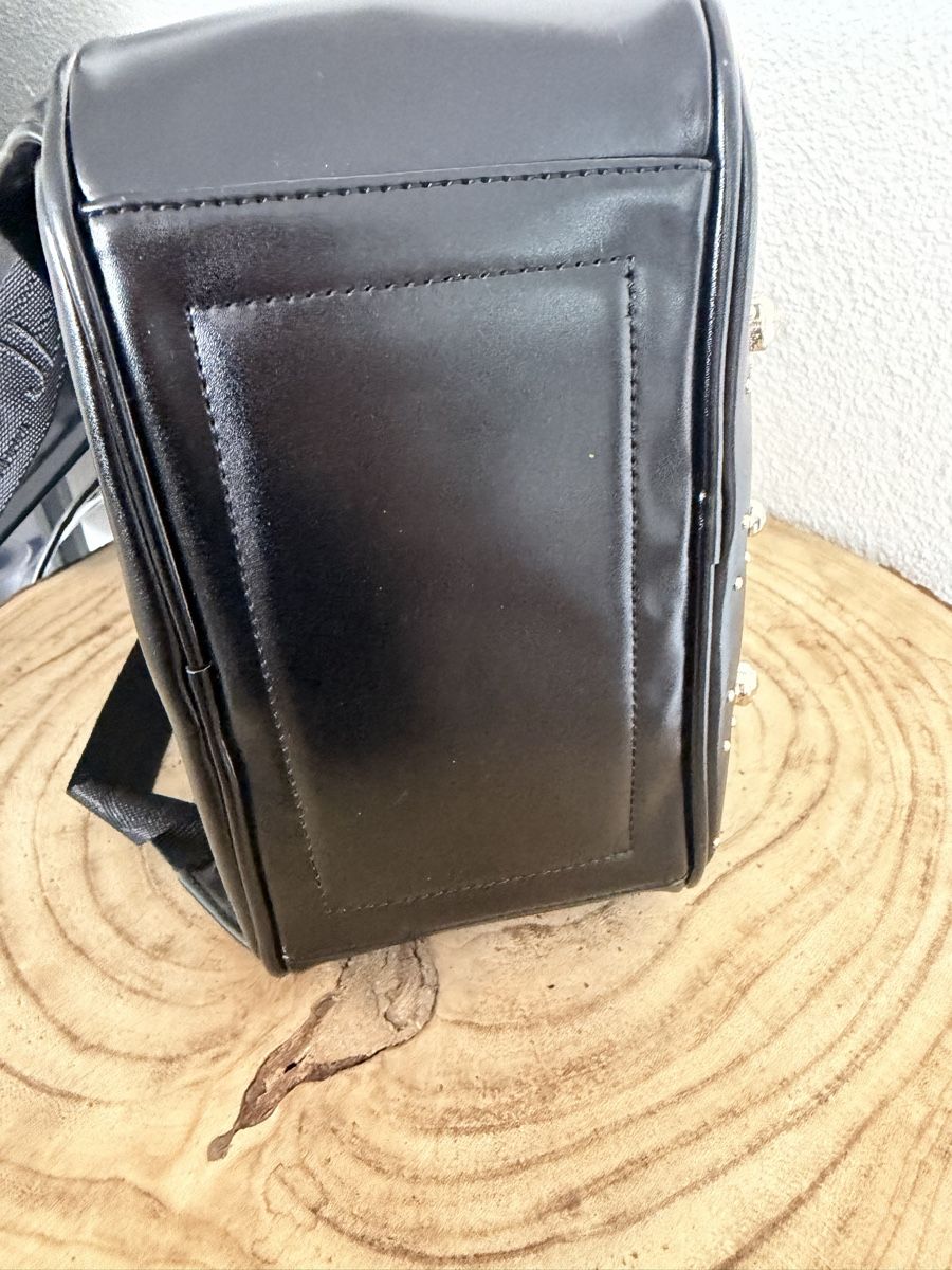 Versace Zaini: Versace Jeans Rucksack Schwarz mit Nieten  – Usato da Hägglingen venduto da Raff_Ella 6