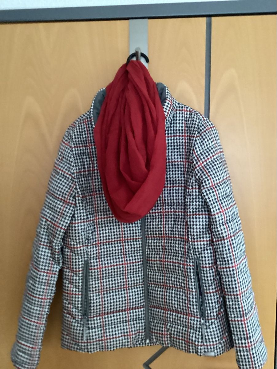 Tom Tailor Jacken: Tom Tailor, leichte Steppjacke mit Loop – Gebraucht aus Wassen UR von SABDOM 2