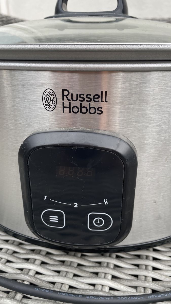 Russell Hobbs Elettrodomestici da cucina: Slowcooker Russell Hobbs – Usato da Zuerich venduto da Senseofsnow 1