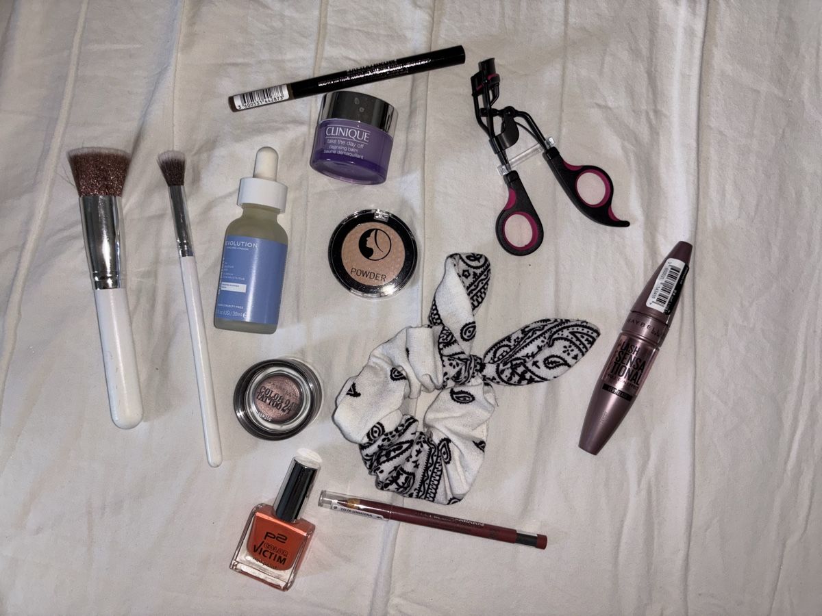 Make-up: Make-up Set alles neu – Nuovo (secondo la descrizione) da Fislisbach venduto da secondhandF