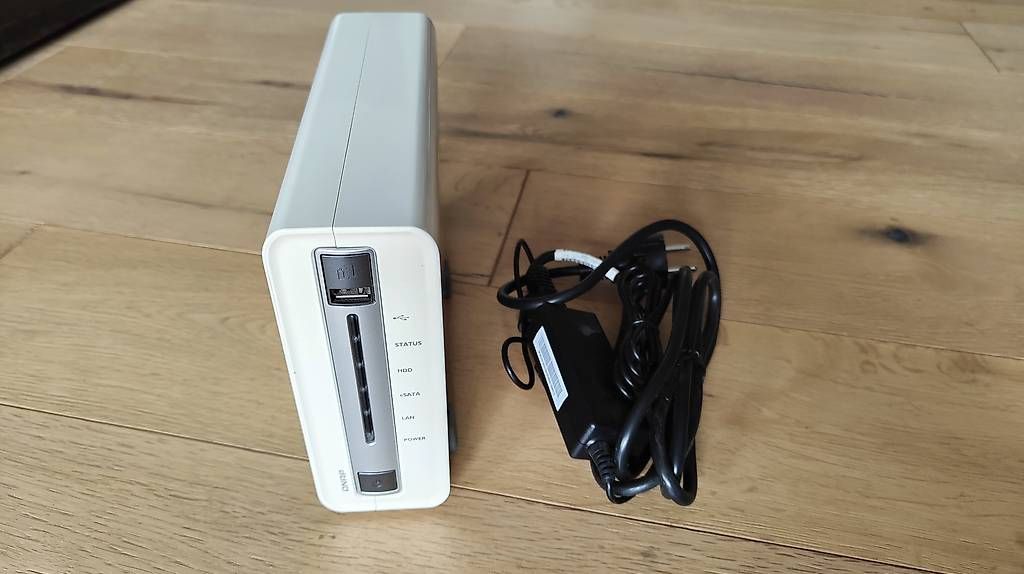 Qnap Server: NAS QNAP TS-112 – Usato da Lugano venduto da claudio.luga 3