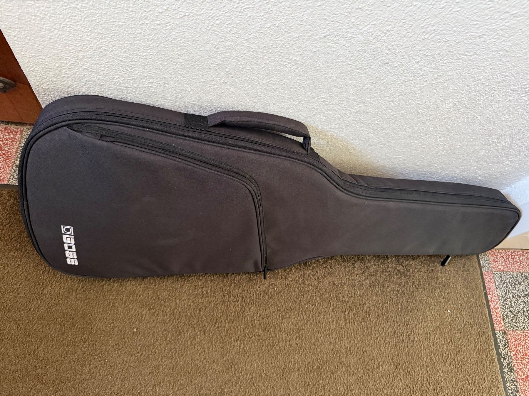 Musikinstrumente: Rote-metallic Rocktile E-Gitarre mit Floyd Rose Typ Iceman – Gebraucht aus Köniz von cone_cry 3