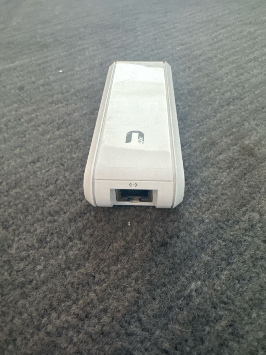 Ubiquiti Modems & Routeurs: Unifi Cloud Key – D'occasion à Arosa par Aram01 2