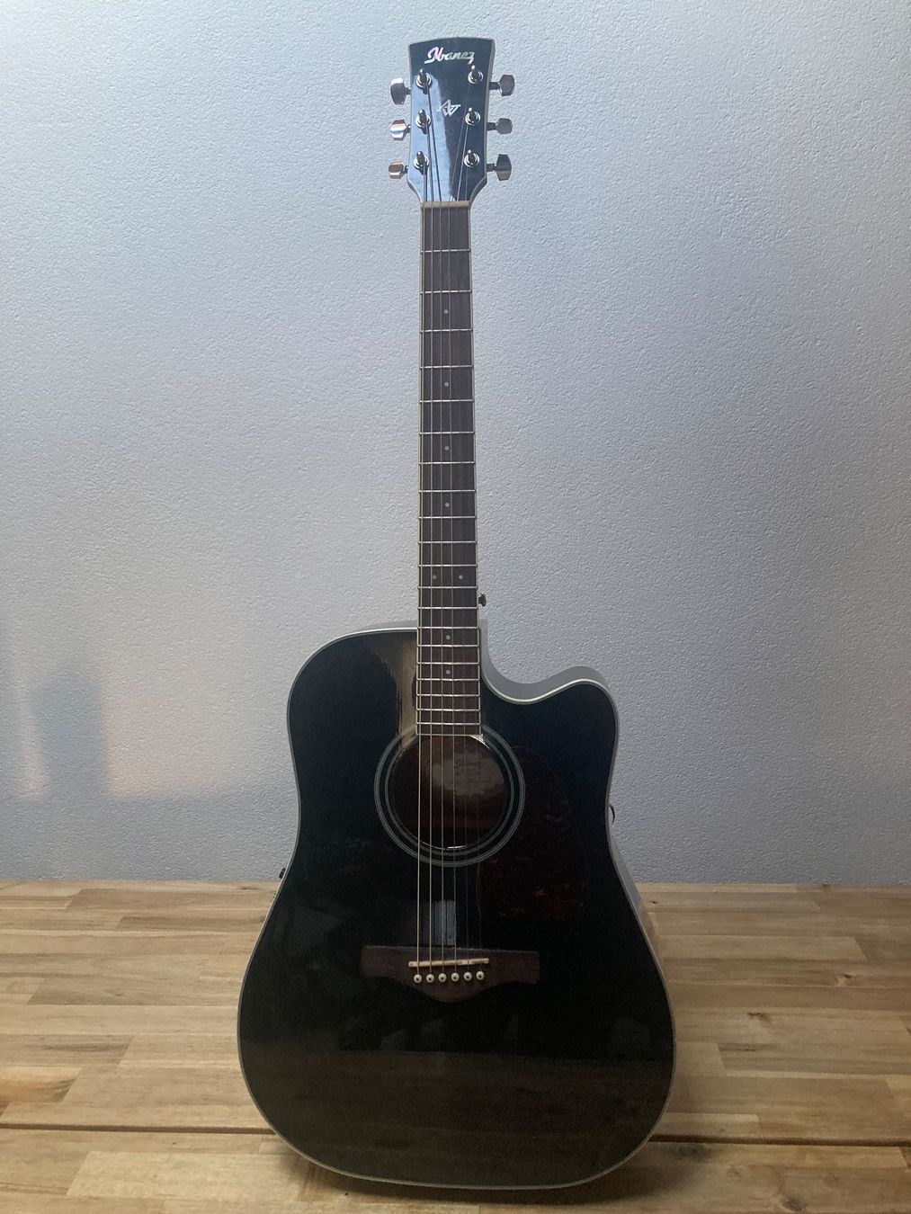 Ibanez Strumenti musicali: Akustikgitarre Ibanez AW70ECE-BK – Usato da Bern venduto da Sumo_Recordings