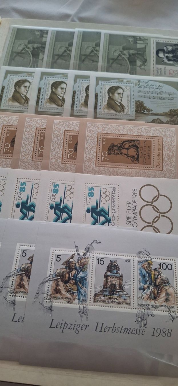 Tutti i francobolli: Briefmarken Blöcke DDR – Usato da Lachen SZ venduto da Isuma 4