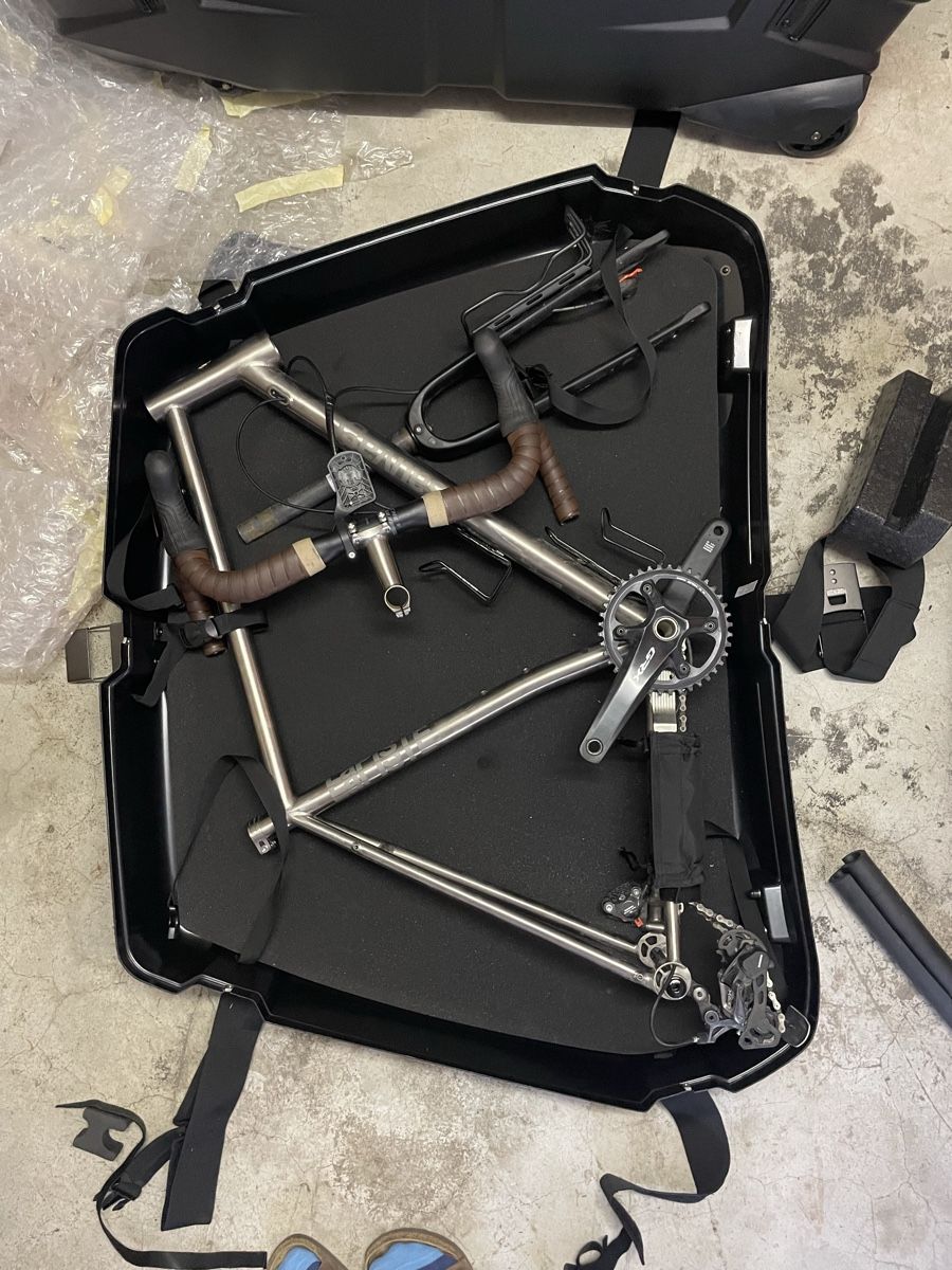 Valigie: Fahrradkoffer Red Cycling – Usato da Zürich venduto da P.john 1