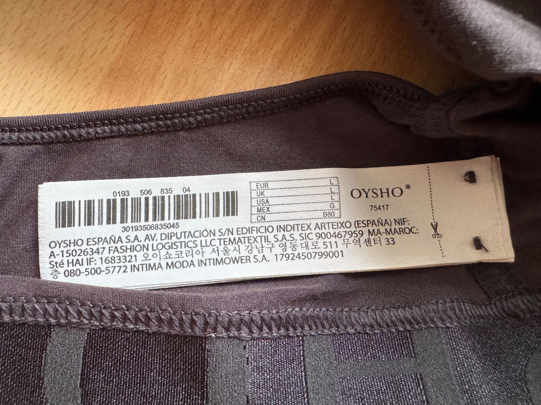 Oysho Top: Sport BH OYSHO Grösse L – Nuovo (secondo la descrizione) da Niederhasli venduto da Erwied 2