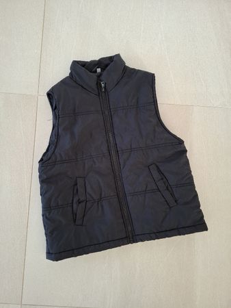 Coole Winter Weste für Kinder, Grösse 128, Top Zustand!