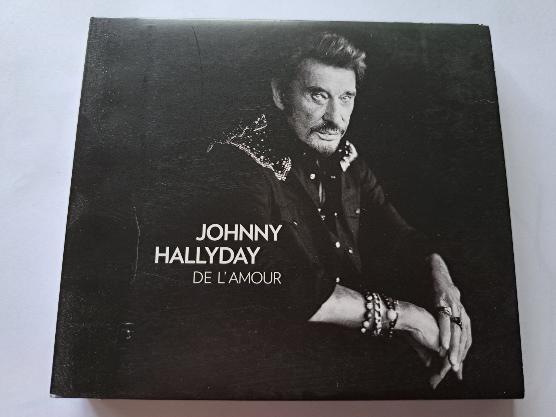 CD: CD + DVD Johnny Hallyday - De l'amour – Usato da Pully venduto da bro_n52j