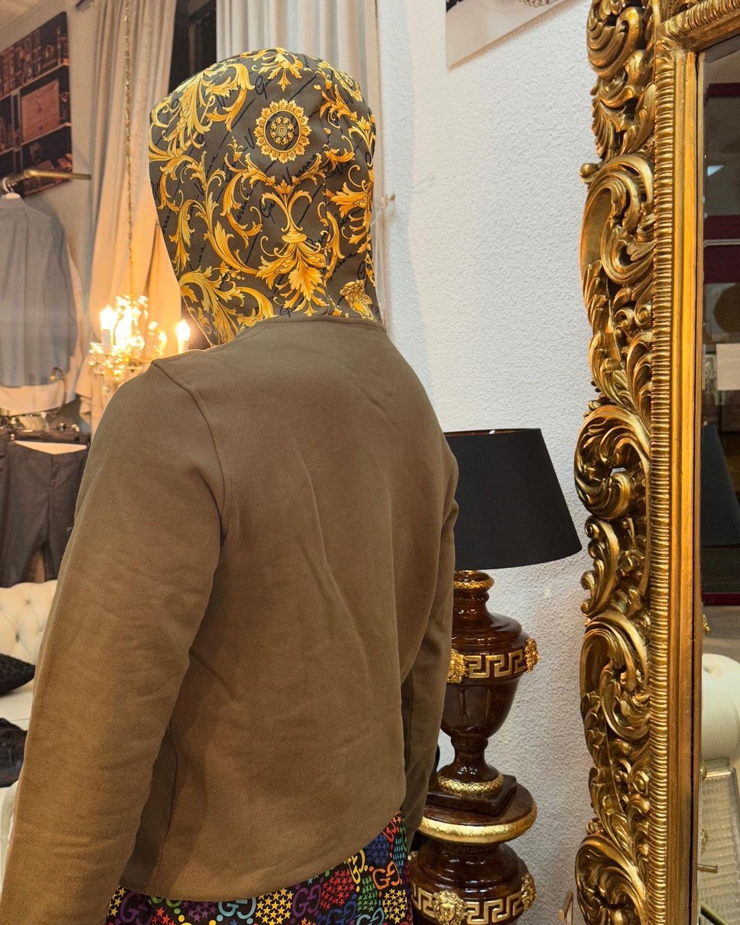 Versace Maglioni & Felpe: Gianni Versace Pullover NP 990.- – Nuovo e nell'imballaggio originale da Lachen SZ venduto da HelvetiaLuxury 2