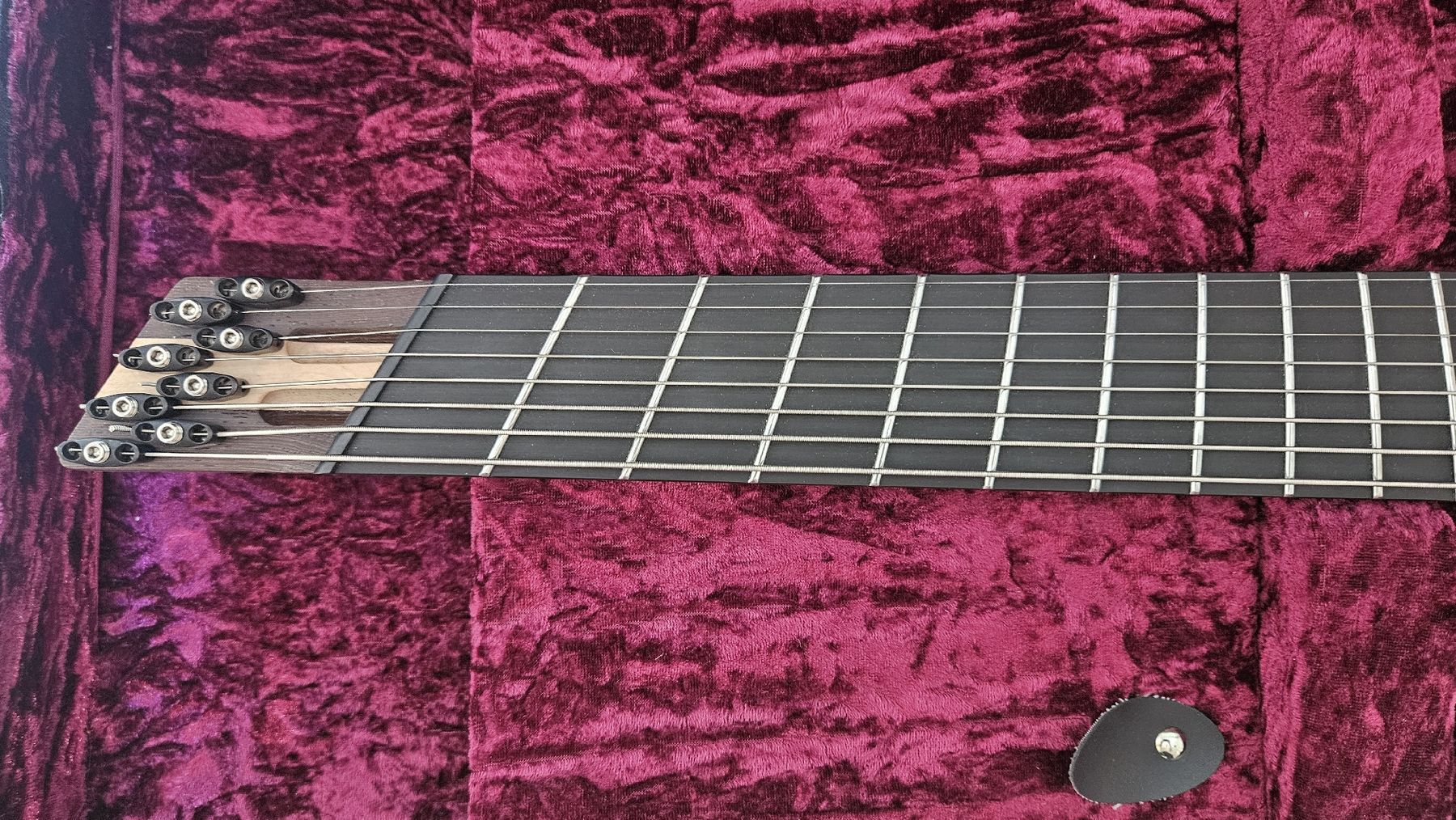 Strumenti musicali: 8 String Headless Guitar - Agile Chiral Nirvana 82528 RL MOD – Usato da Petit-Lancy venduto da MicKh 2