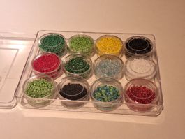 12x Bastelperlen