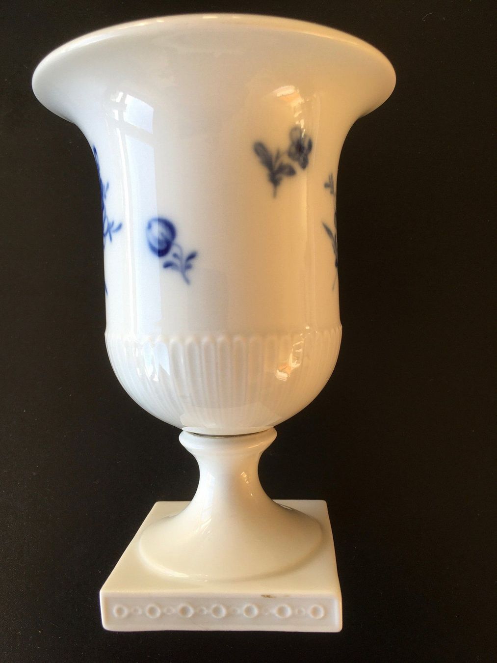 Vasi & Recipienti: Fürstenberg Krater-Vase – Nuovo (secondo la descrizione) da Basel venduto da ekaeufer 3