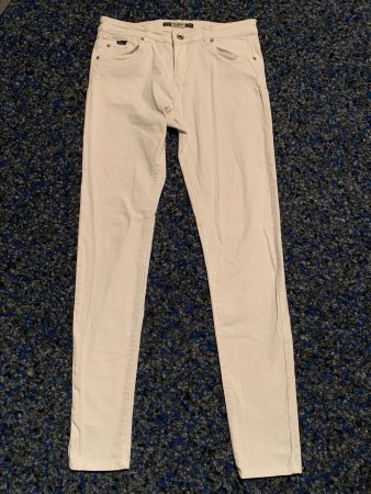 Pull&Bear weisse Jeans W25 L30