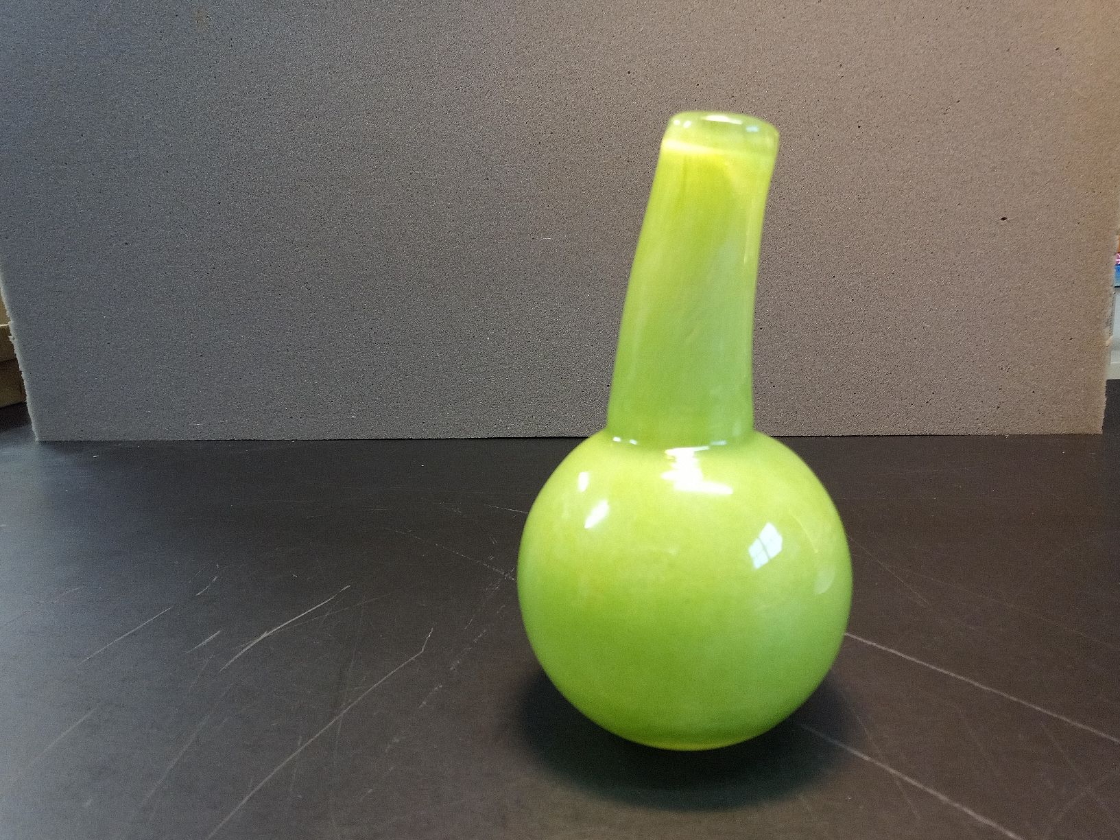 Vasi & Recipienti: Henry Dean Vase grün signiert – Usato da Reiden venduto da Zofi-Brocki