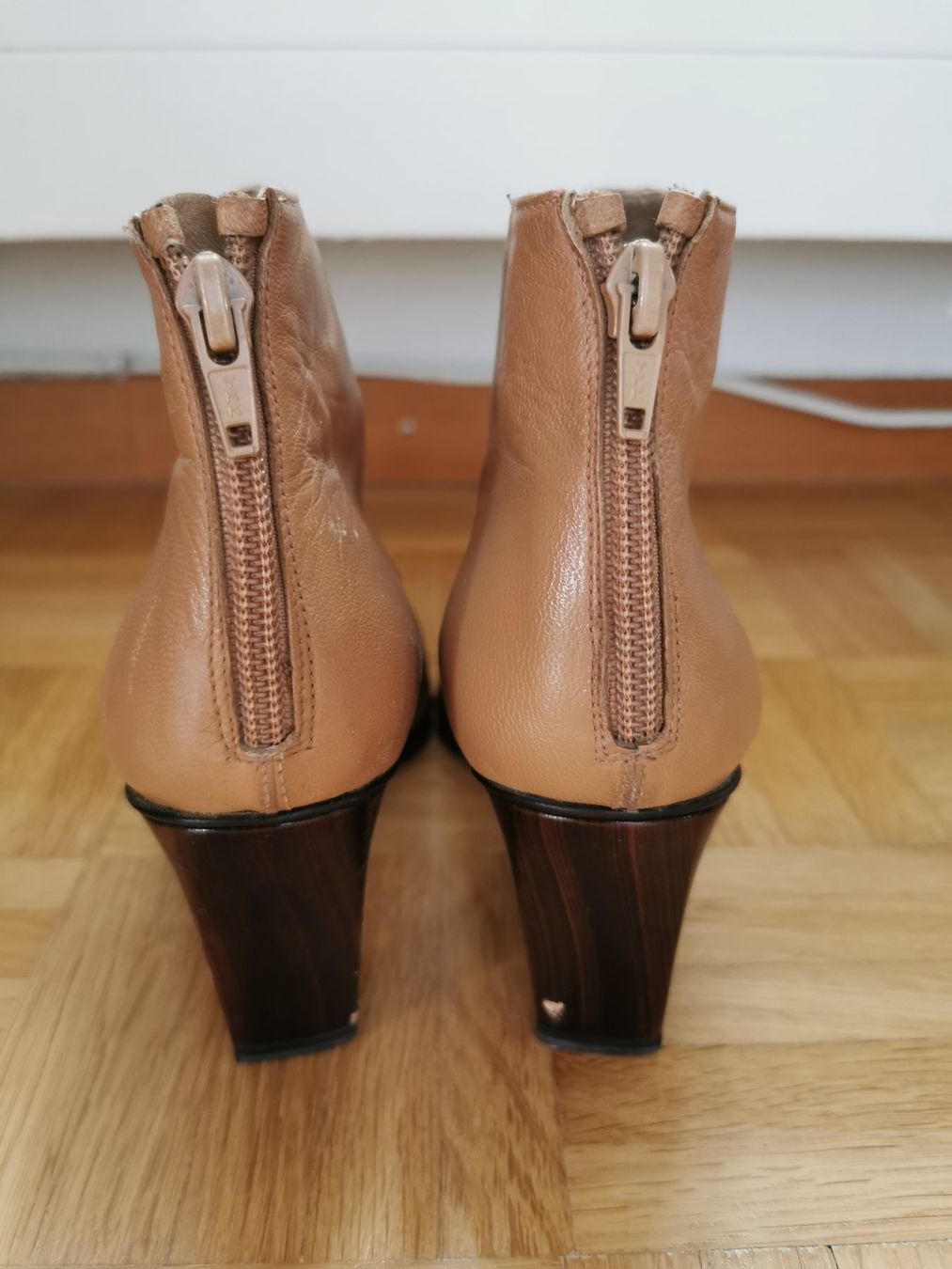 Stuart Weitzman Chaussures femmes: Stiefeletten Stuart Weitzman Gr. 38 – D'occasion à Stäfa par flamingo_17 4