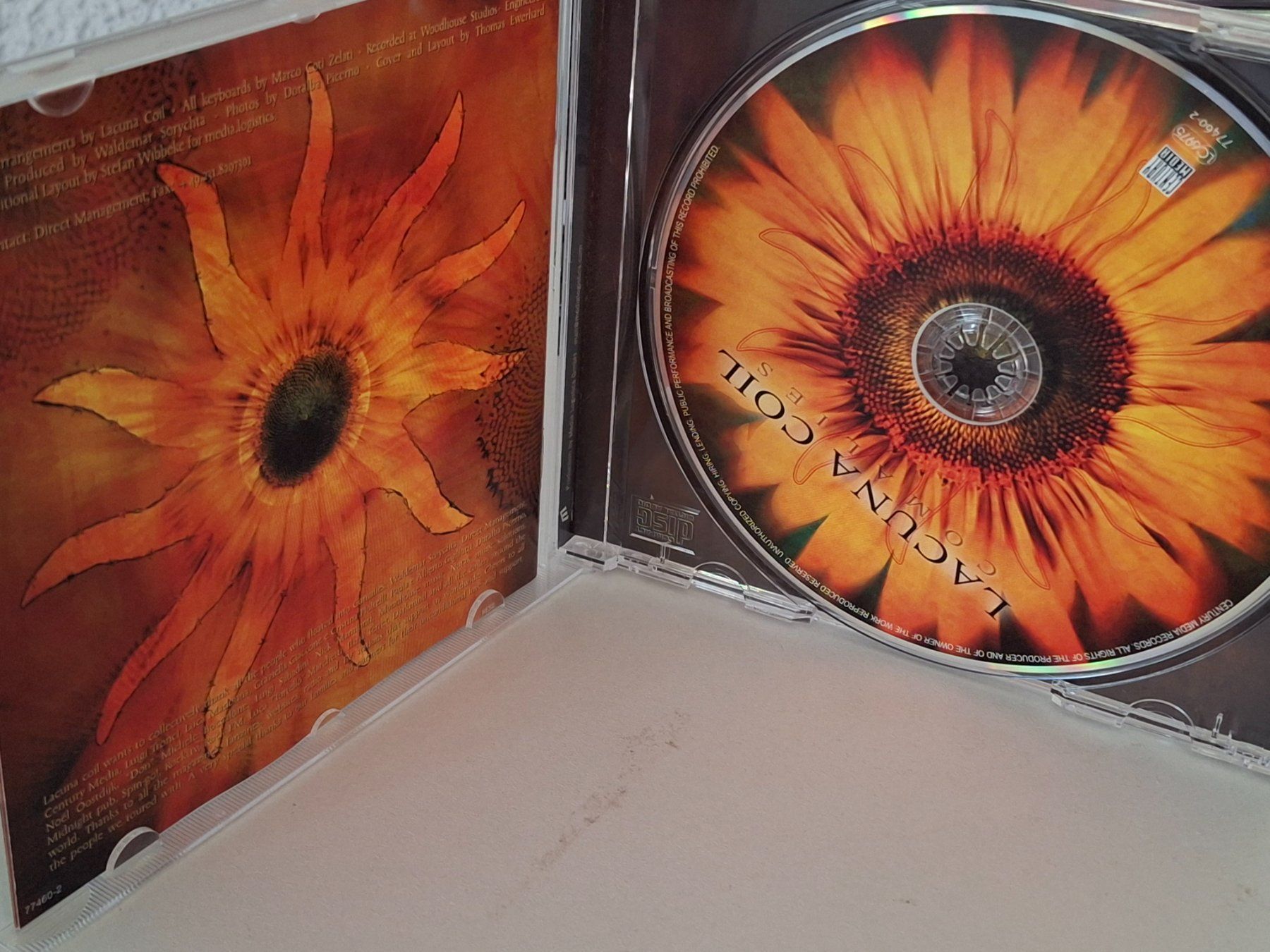 CD: CD Lacuna Coil - Comalies  Gothic- Metal – Usato da Aarberg venduto da Jackup1 2