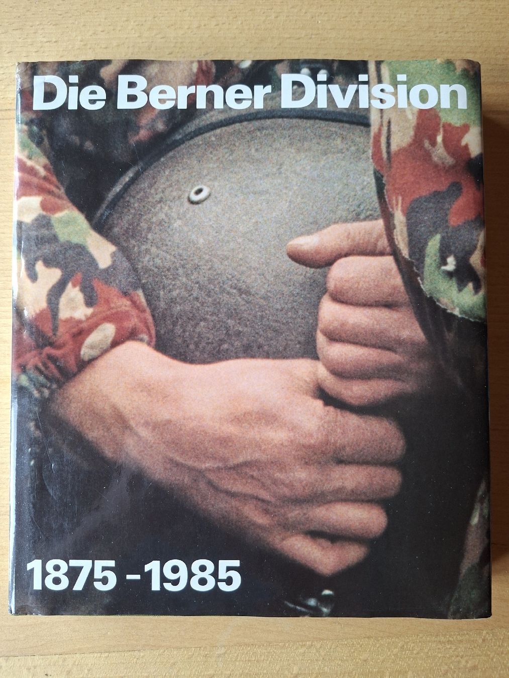 Libri: Schweizer Armee Militär Buch – Usato da Schwanden Sigrisw venduto da len_9yqg
