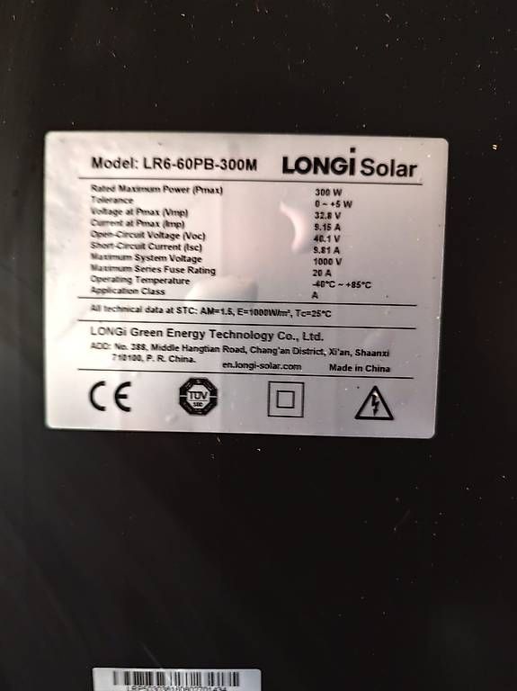 Dispositivi a energia solare: Solarpanel 2x 300W – Usato da Schaffhausen venduto da pa.rlic 1