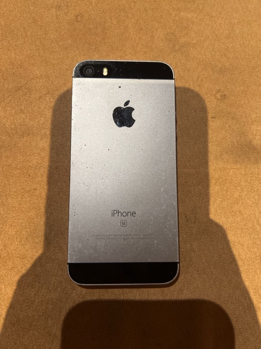 Apple Telefoni cellulari / Smartphones: iPhone SE – Usato da Spiez venduto da Miryam07 1