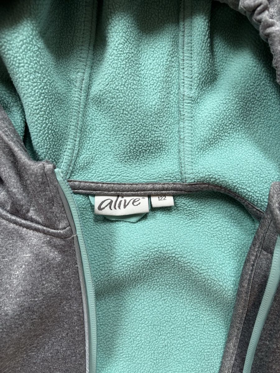 Vestes & Manteaux: Softgeljacke Gr. 122 – D'occasion à Amriswil par Ka_Sc 1