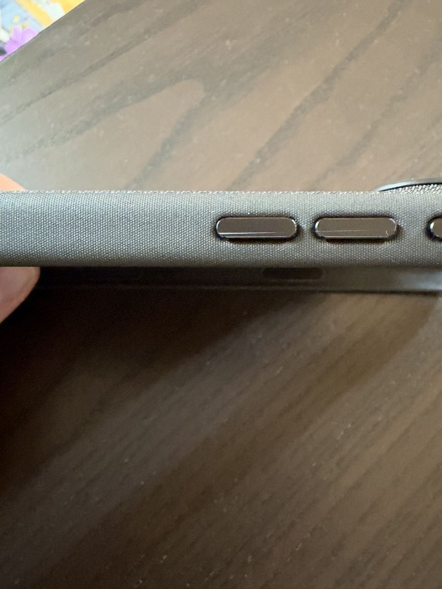 Apple Cover & Protezioni schermo: 3 x iPhone 17 Pro Max Hüllen – Nuovo (secondo la descrizione) da Zürich venduto da dan_dy2z 1