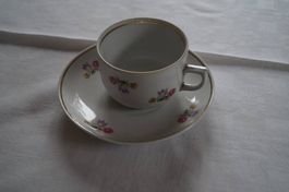 Tasse mit Unterteller