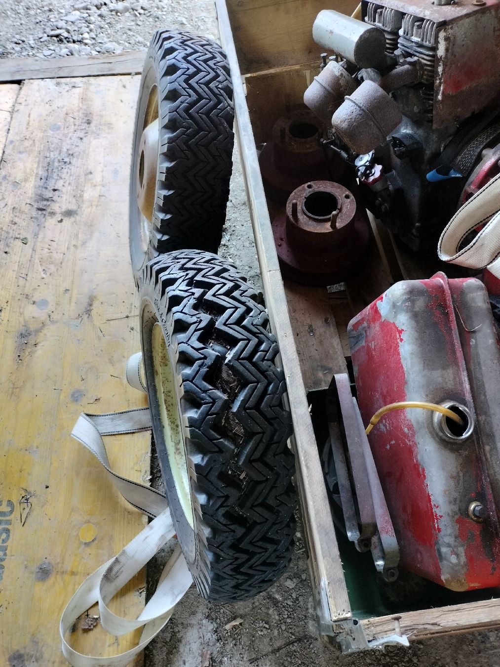 Aebi Metall- & Schlosserei Sonstiges: Aebi Schneeschleuder SF2 Ersatzteile – Gebraucht aus Gross von Subaru913 7